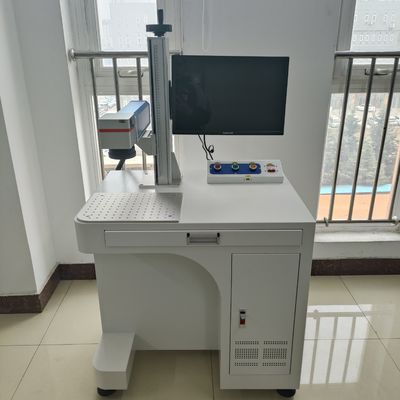 Máy đánh dấu laser sợi tủ 20W 30W 50W 100W cho đồ trang sức vàng nhôm thép không gỉ